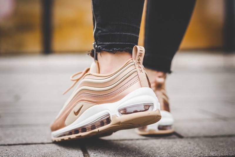 Air max 97 shop bronze on feet